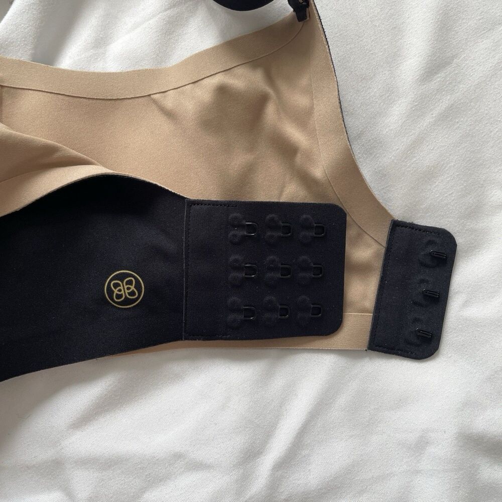 NWOT Honeylove Crossover VNeck Wireless Bra Black Mesh Adjustable Size S 32B-34C - Picture 8 of 10